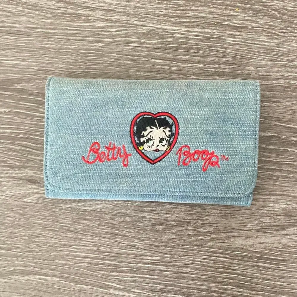 Vintage 2000s betty boop blue wallet